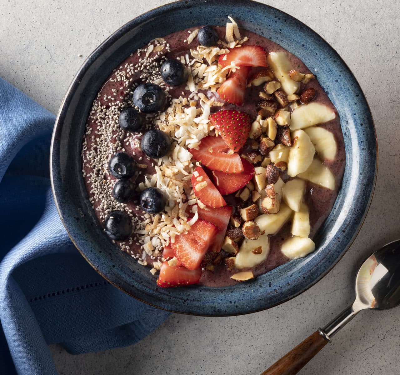 Berry Banana Smoothie Bowl